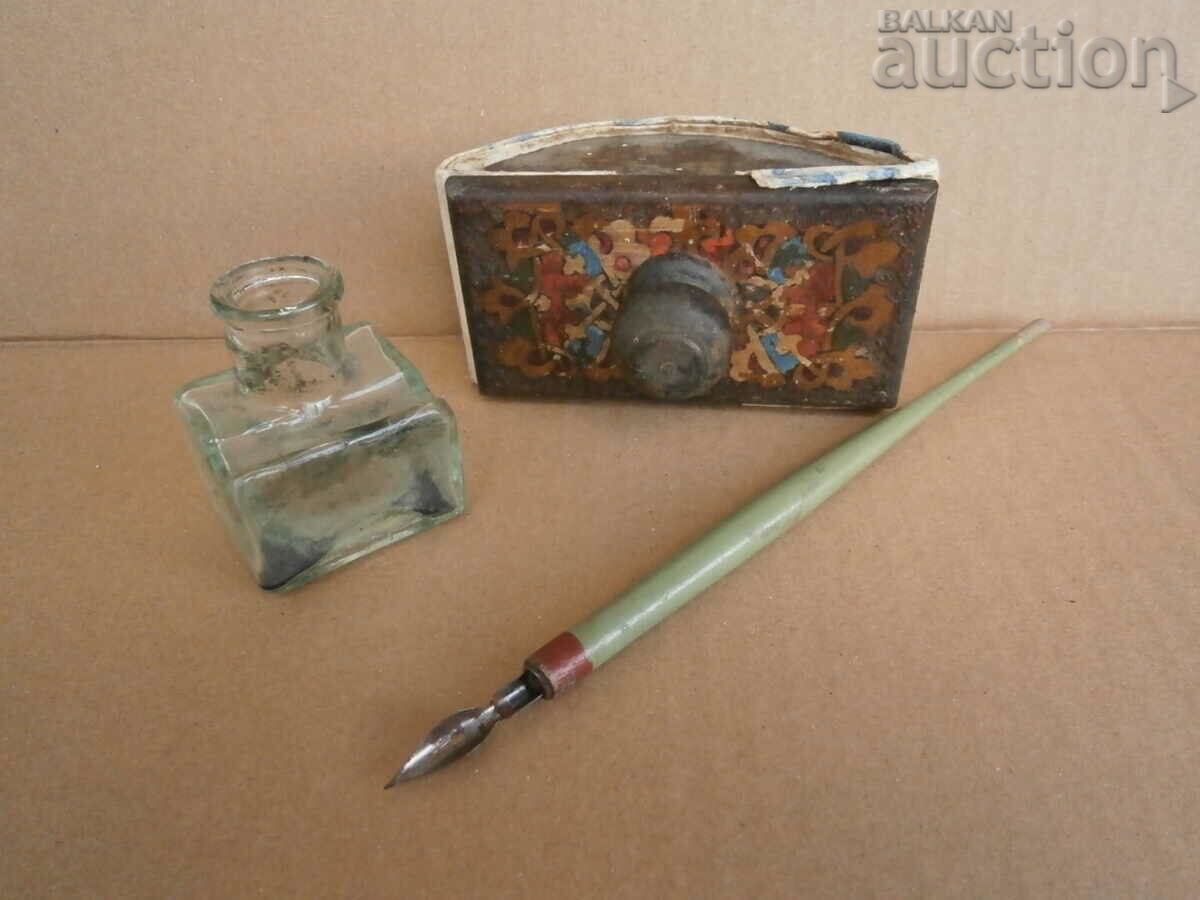 lot antique glass inkwell quill press with price 41.00 BGN | € 20.96 lot antique glass inkwell quill press with price 41.00 BGN | € 20.96