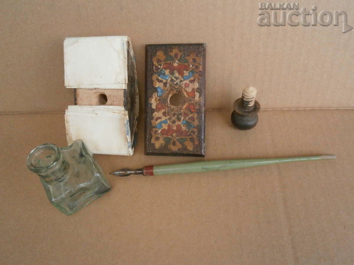 Delivery of lot antique glass inkwell quill press Delivery of lot antique glass inkwell quill press