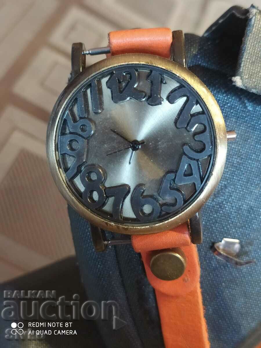 Watch long orange strap with price 1.99 BGN | € 1.02 Watch long orange strap with price 1.99 BGN | € 1.02