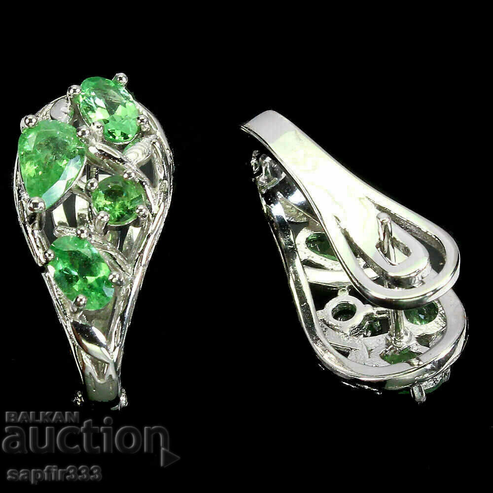 Licitație CERCEI DE LUX CU GRANATE NATURALE RARE TSAVORITE Licitație CERCEI DE LUX CU GRANATE NATURALE RARE TSAVORITE