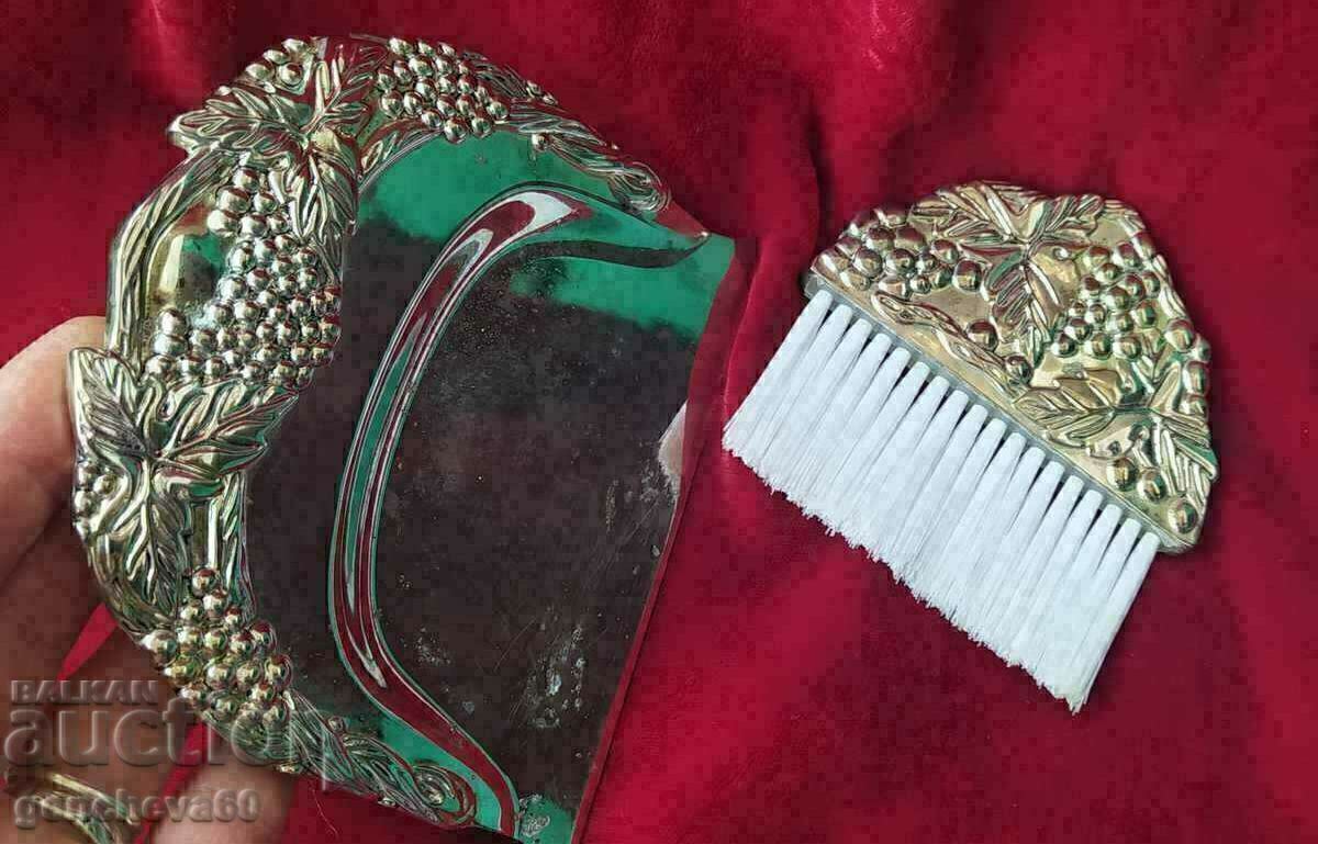 Vintage filigree table cleaning set with price 50.00 BGN | € 25.56 Vintage filigree table cleaning set with price 50.00 BGN | € 25.56
