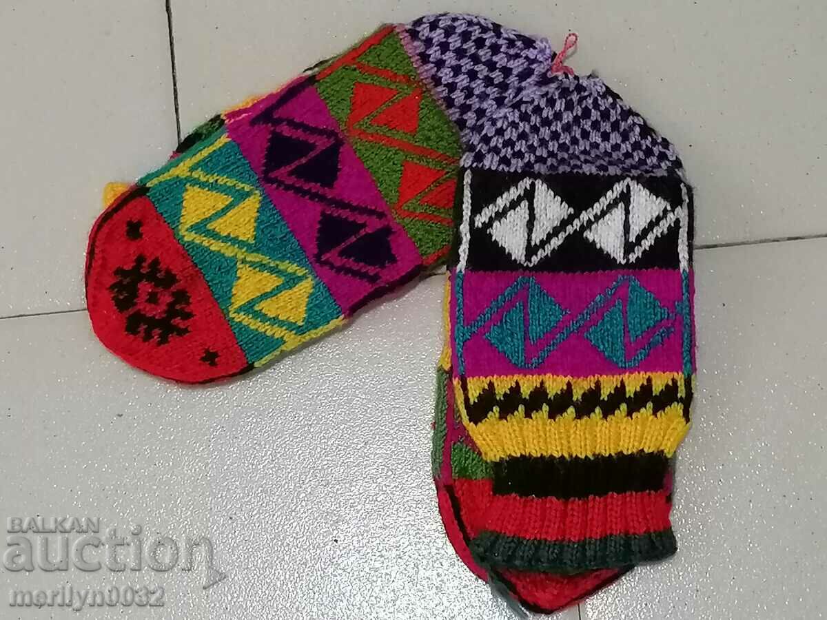 Licitație Șosete șezlong cu model tricotate Licitație Șosete șezlong cu model tricotate