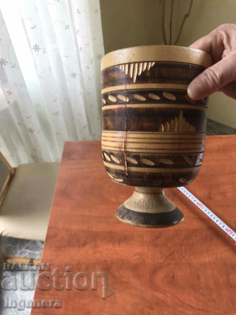 MORTAR WOOD LARGE ANTIQUE CARVING with price 25.00 BGN | € 12.78 MORTAR WOOD LARGE ANTIQUE CARVING with price 25.00 BGN | € 12.78