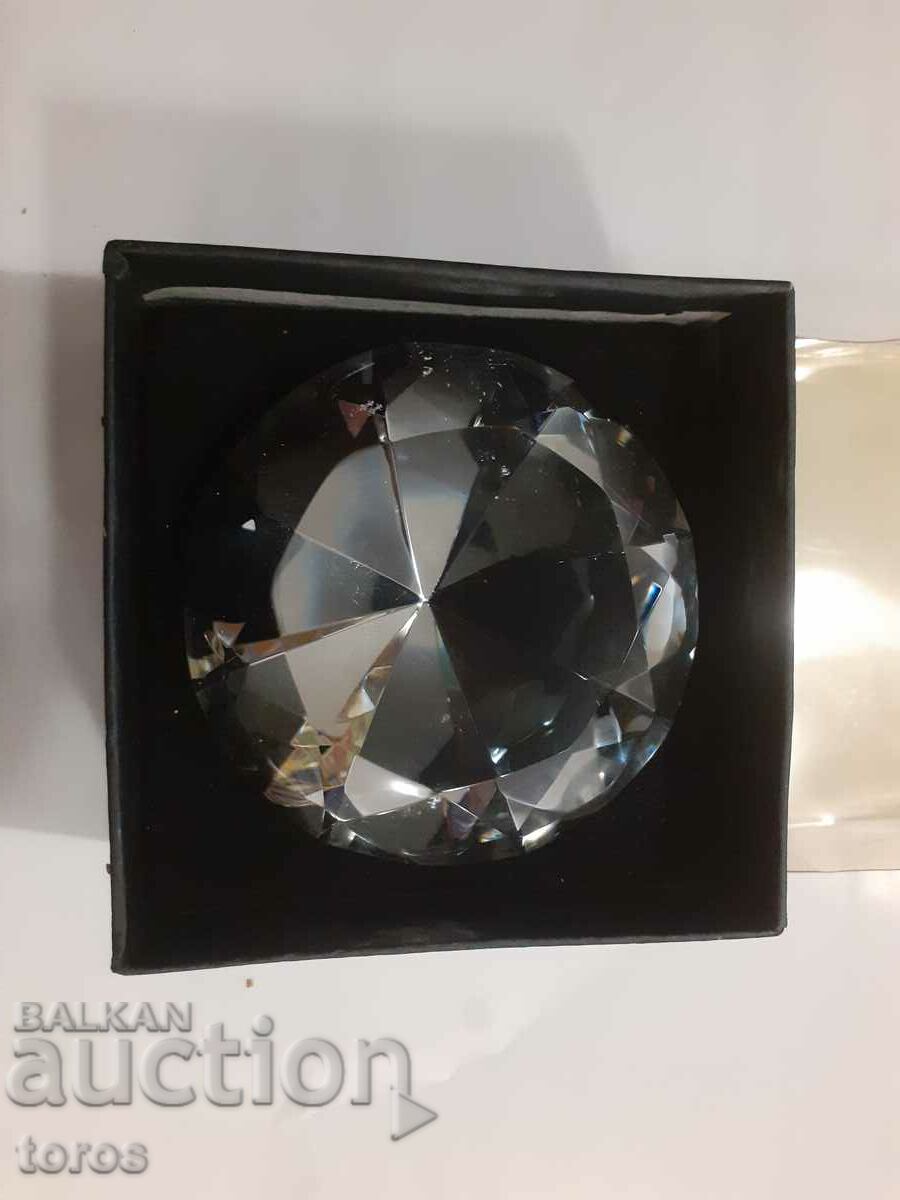Artificial diamond, precious stone