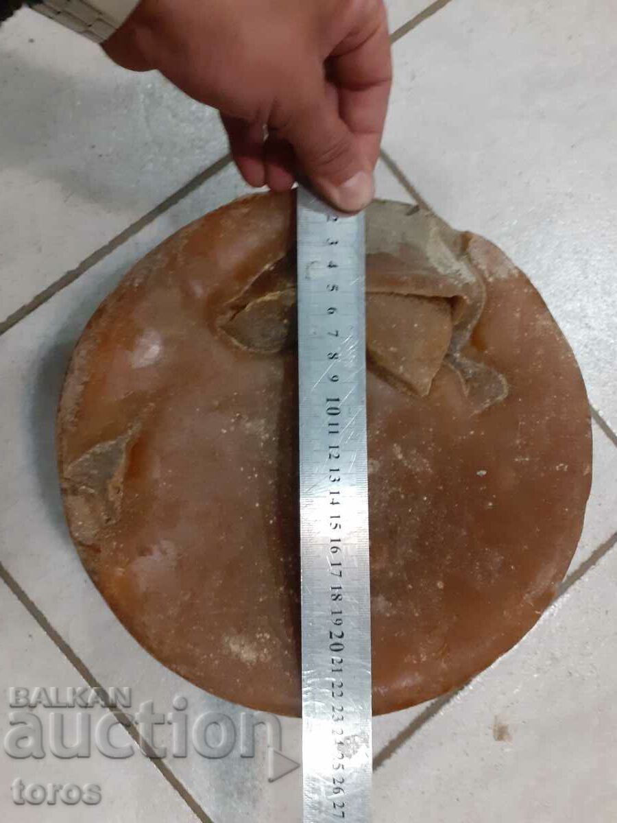 Доставка на Голям калъп восък,папафин,5 кг