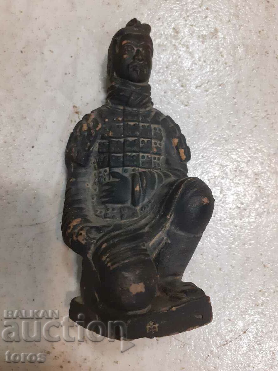 Стар китайски керамичен войник,статуетка,фигура