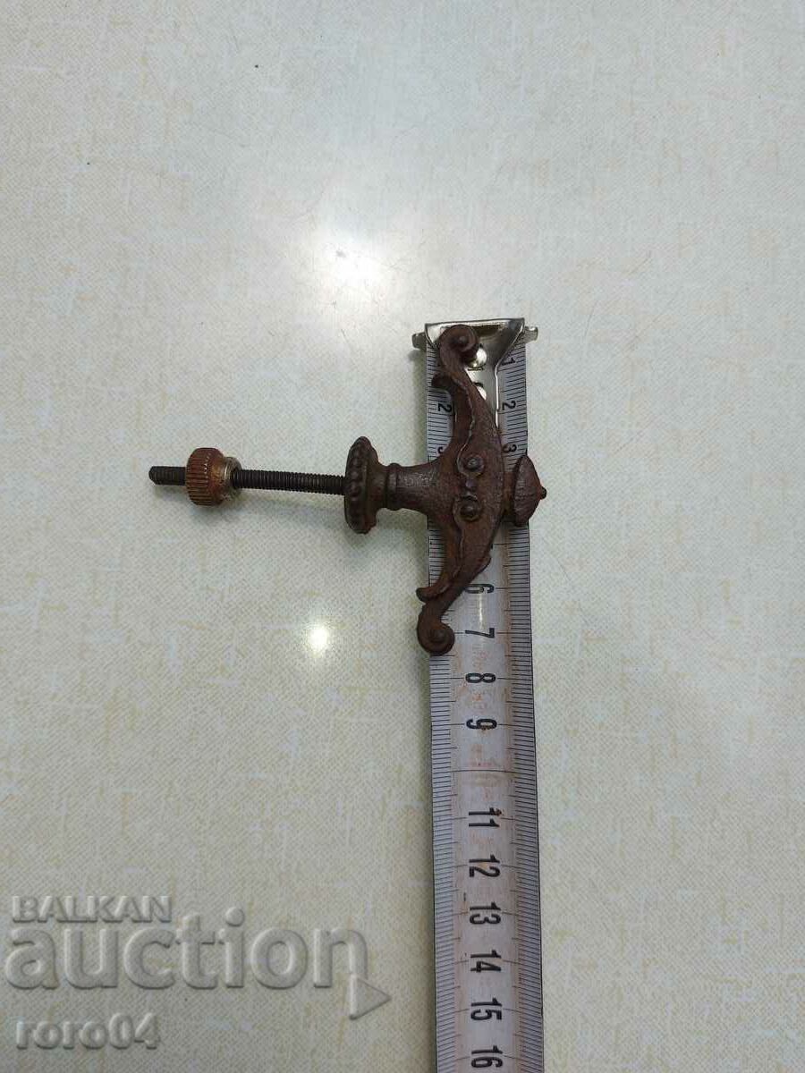 Delivery of CABINET HANDLE - CAST IRON Delivery of CABINET HANDLE - CAST IRON