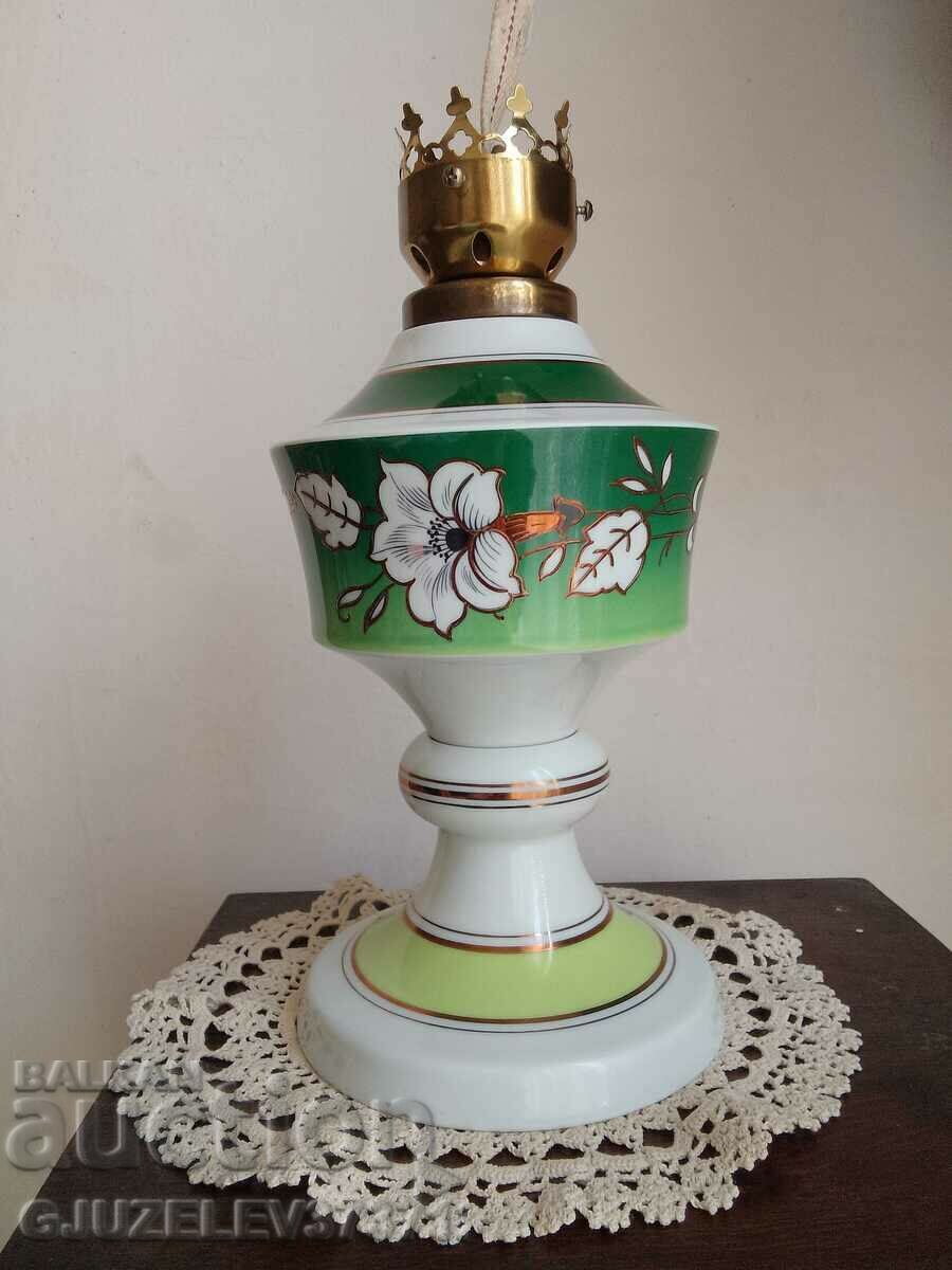 Стара  Газена  порцеланова лампа маркирана  GDR