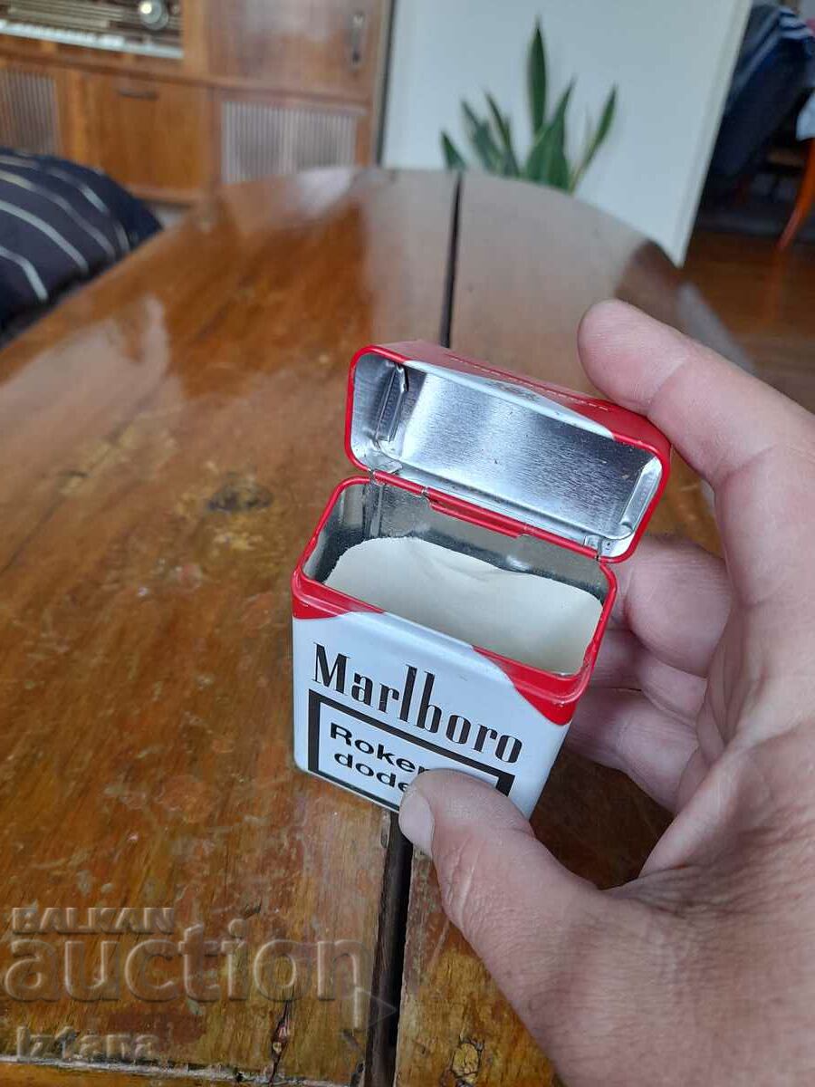 Cigarette box, Marlboro snuffbox - 6 Cigarette box, Marlboro snuffbox - 6