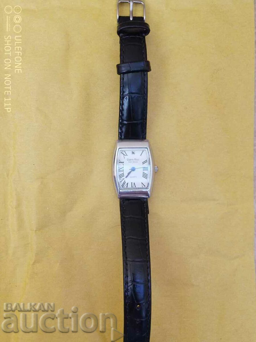 Delivery of Gianni Ricci - with a stone! Luxury women's watch Delivery of Gianni Ricci - with a stone! Luxury women's watch