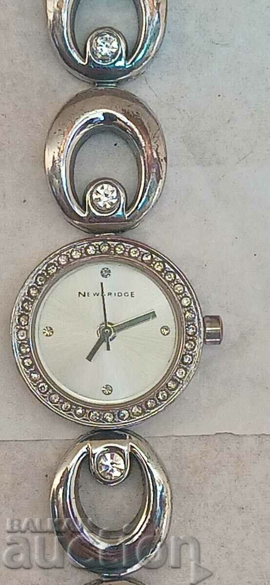 Дамски часовник Newbridge Silverware