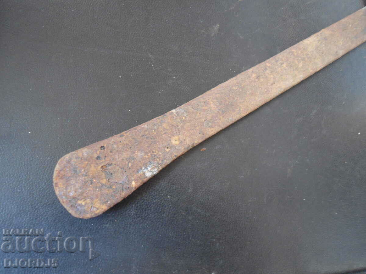 Δημοπρασία Παλιό κλειδί 32 ράβδων, με σήμανση Δημοπρασία Παλιό κλειδί 32 ράβδων, με σήμανση