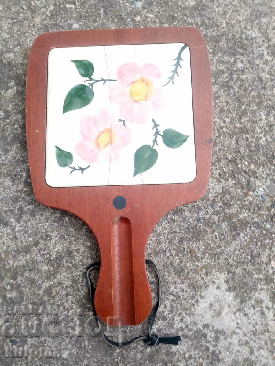 Cutting board with ceramic tile