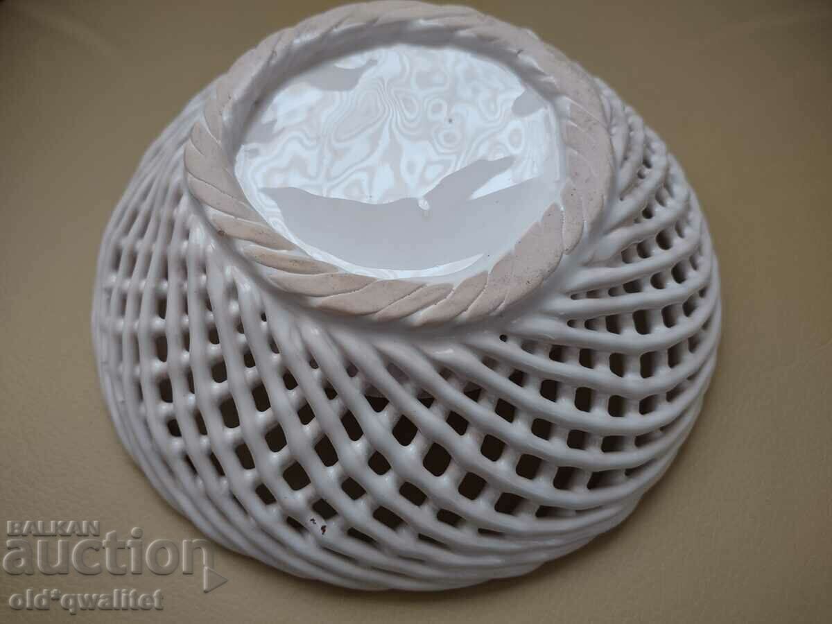 Porcelain old paneer - flowers, Germany with price 50.00 BGN | € 25.56 Porcelain old paneer - flowers, Germany with price 50.00 BGN | € 25.56