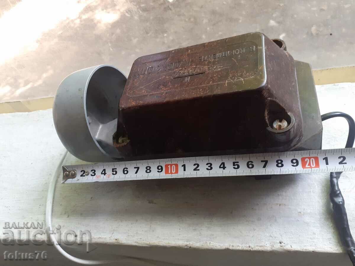 Old massive Russian - Soviet bakelite bell - 7 Old massive Russian - Soviet bakelite bell - 7