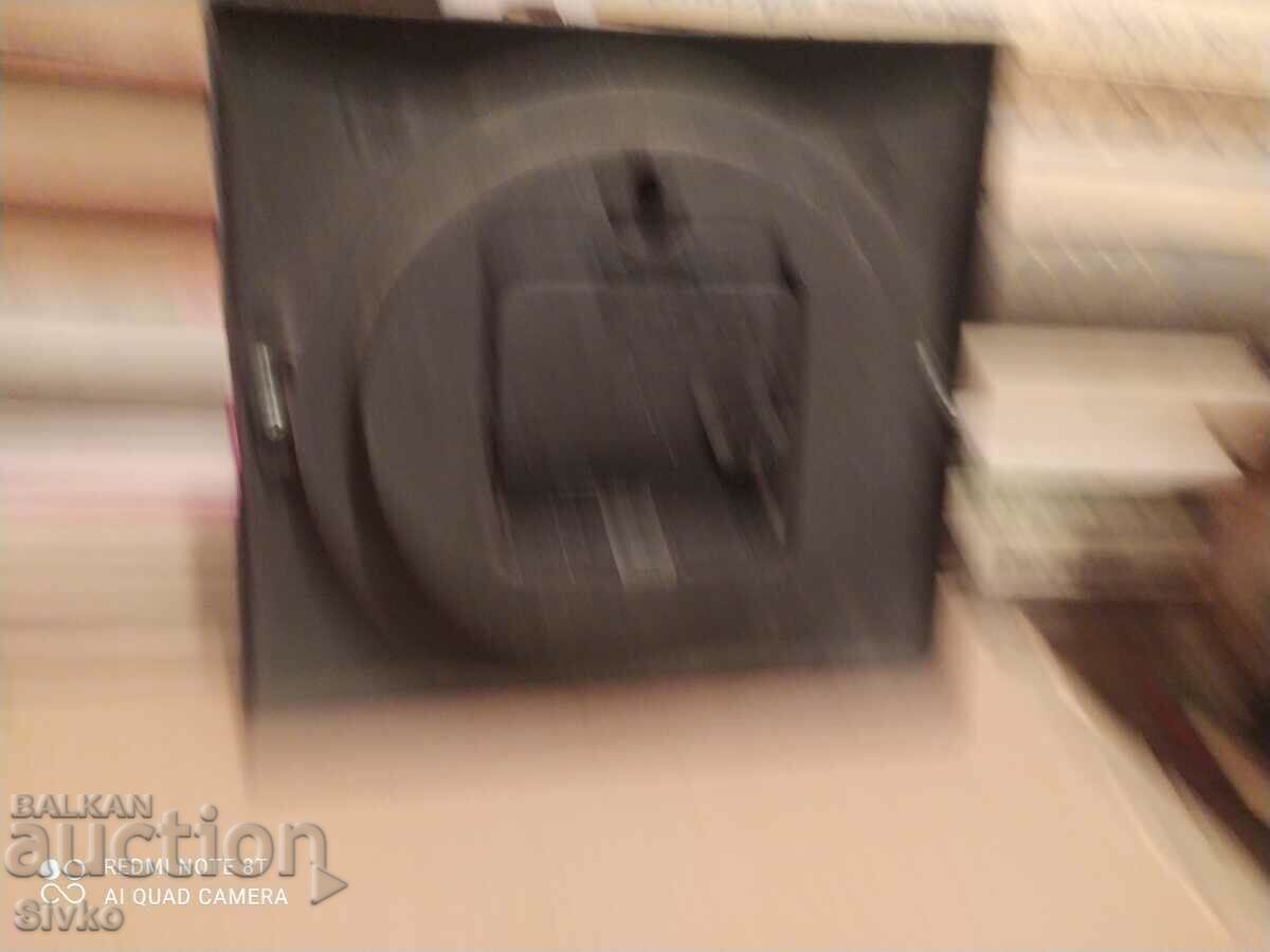 Auction Pink wall clock Auction Pink wall clock