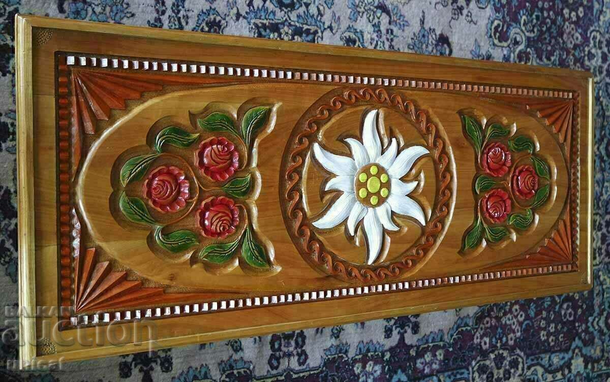 Masuta de cafea, sculptura in lemn, lucrata manual, unica cu preț € 12000.00 | 23469.96 BGN