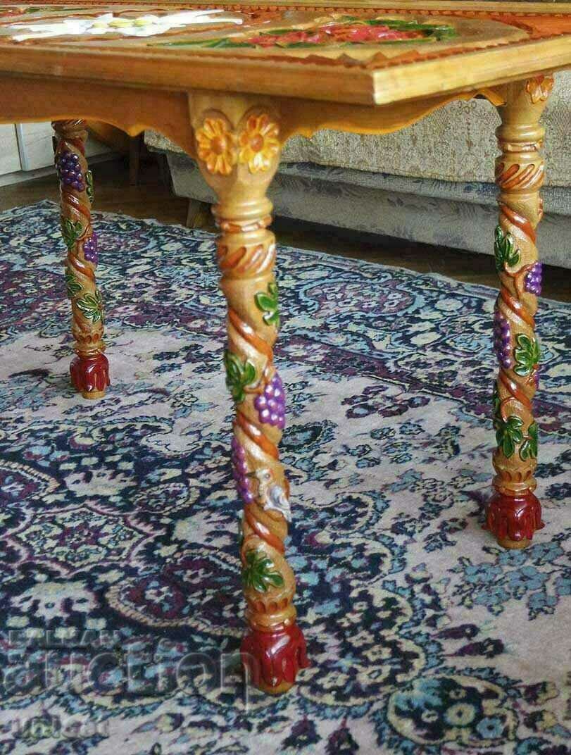 Licitație Masuta de cafea, sculptura in lemn, lucrata manual, unica