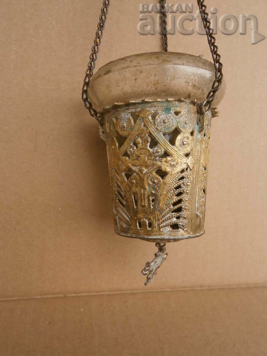 Delivery of Old bronze sconce from a flickering home icon Delivery of Old bronze sconce from a flickering home icon