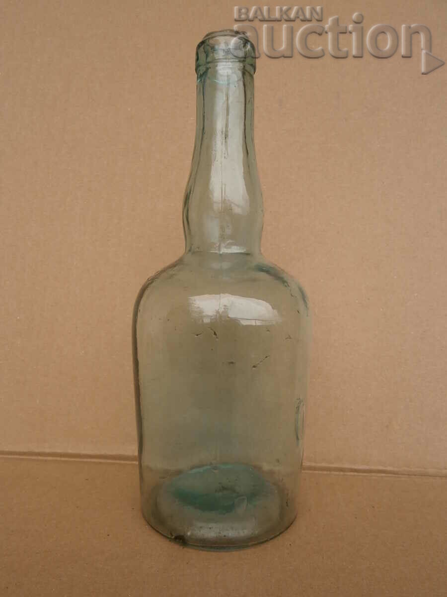 Delivery of vintage bottle bottle Delivery of vintage bottle bottle