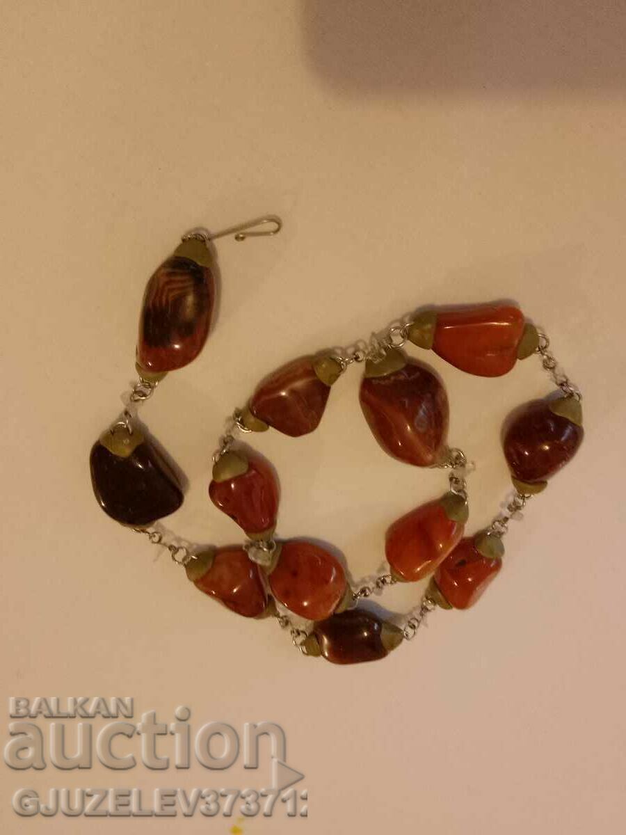 Δημοπρασία Γυναικείο κολιέ από αχάτη Δημοπρασία Γυναικείο κολιέ από αχάτη