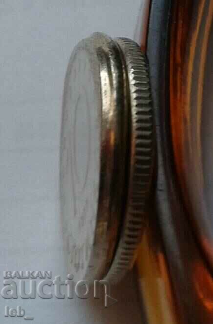 Δημοπρασία 10 σεντς 1999 με λεία μπάντα Δημοπρασία 10 σεντς 1999 με λεία μπάντα