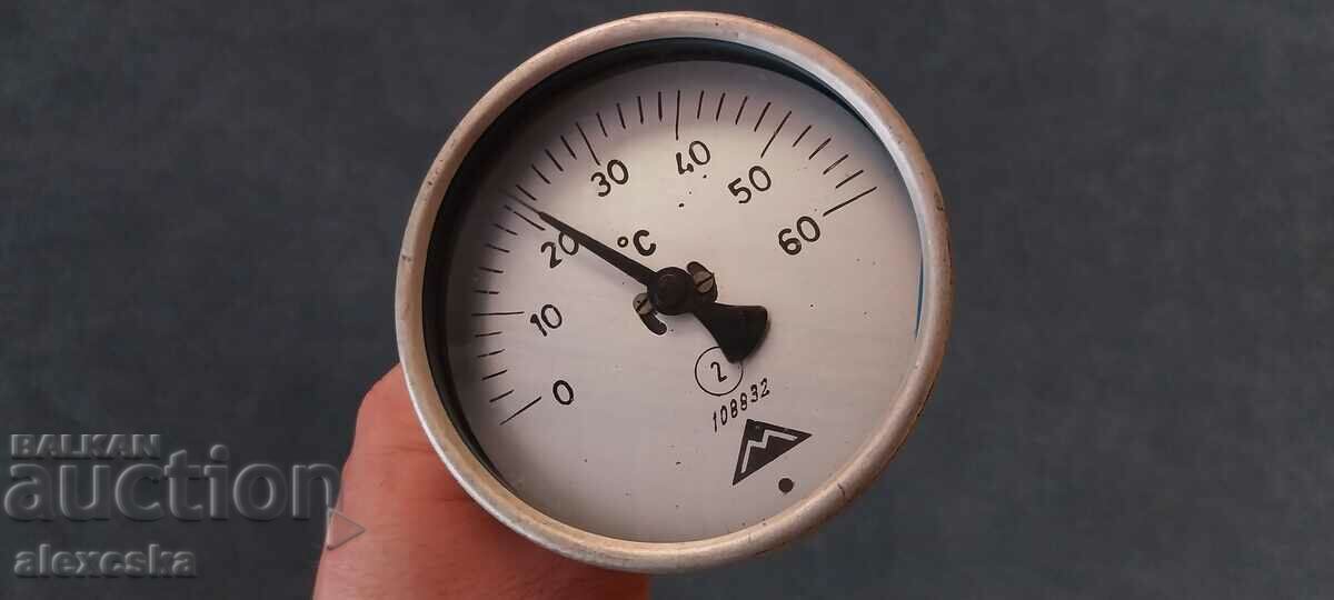 Mechanical thermometer with price 18.00 BGN | € 9.20 Mechanical thermometer with price 18.00 BGN | € 9.20