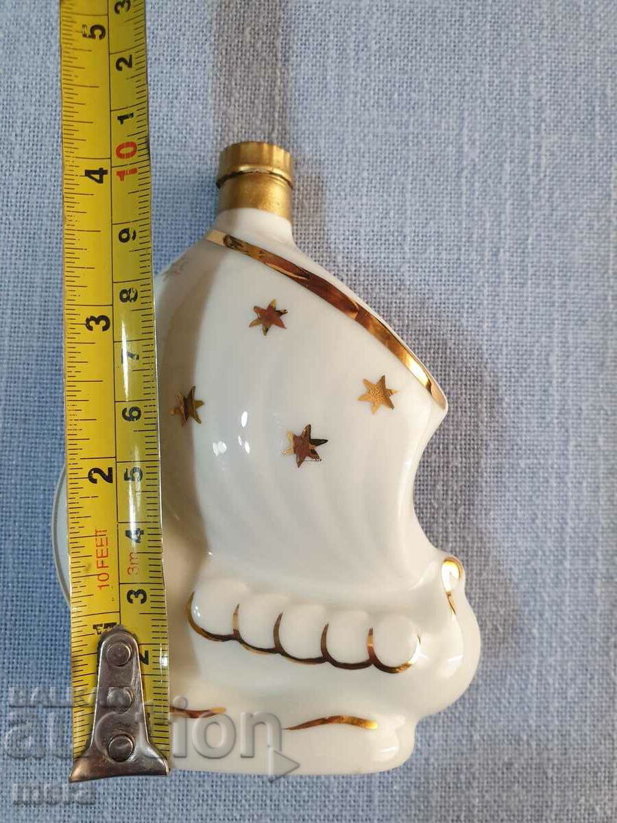Limoges porcelain bottle with price 30.00 BGN | € 15.34 Limoges porcelain bottle with price 30.00 BGN | € 15.34