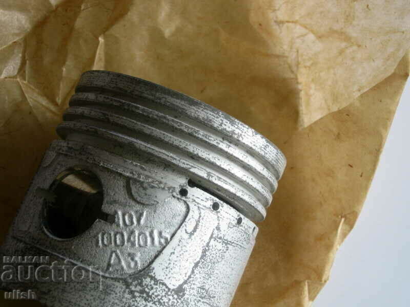 Auction Old set of Russian original Moskvich 407 pistons Auction Old set of Russian original Moskvich 407 pistons