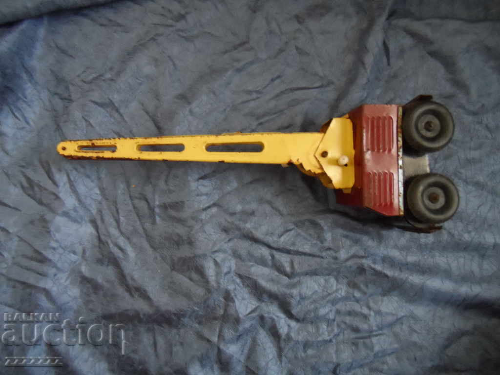 ένα παλιό τσίγκινο παιχνίδι - 5 ένα παλιό τσίγκινο παιχνίδι - 5