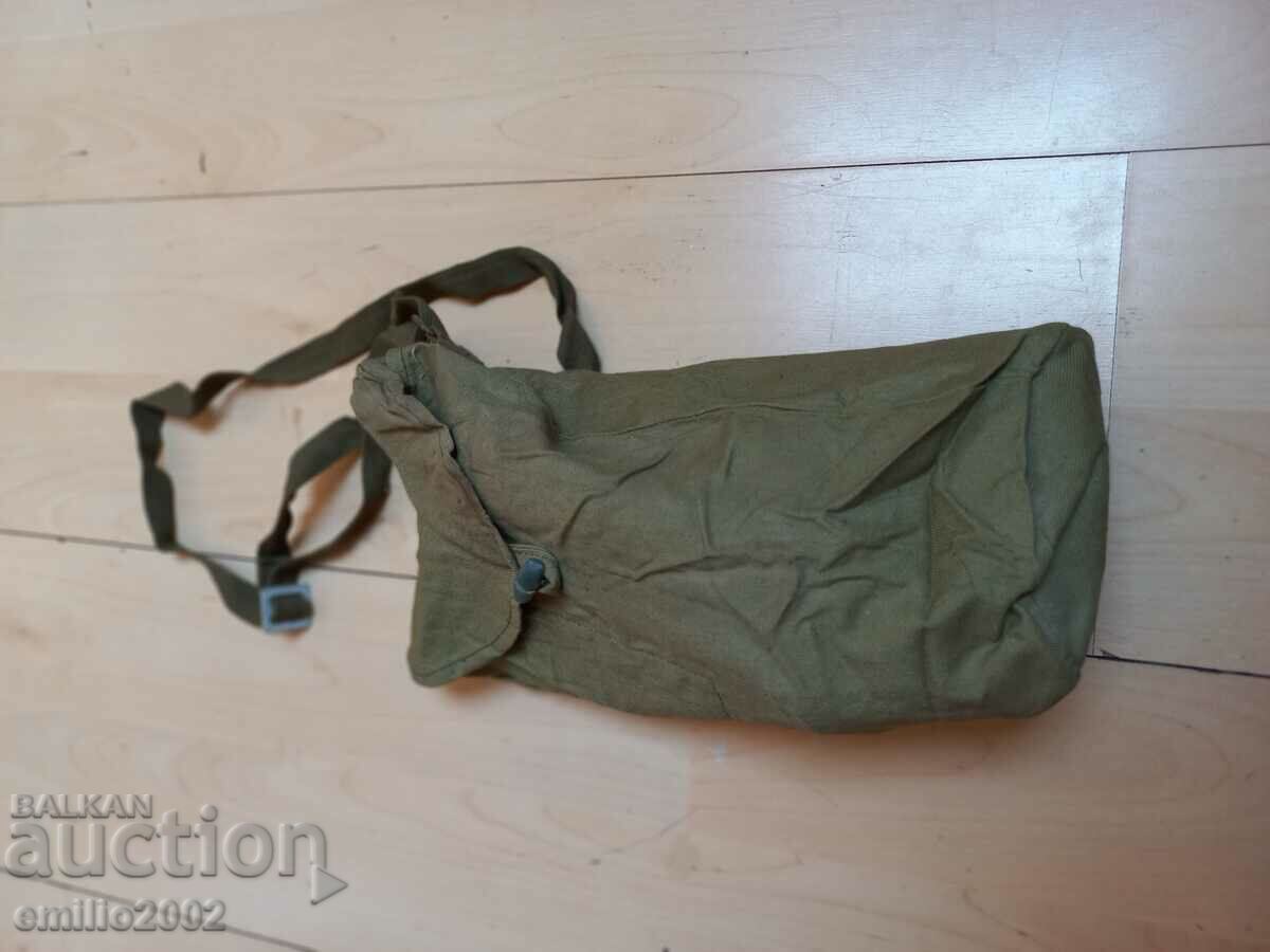 Auction Military uniform gas mask H 3 Auction Military uniform gas mask H 3