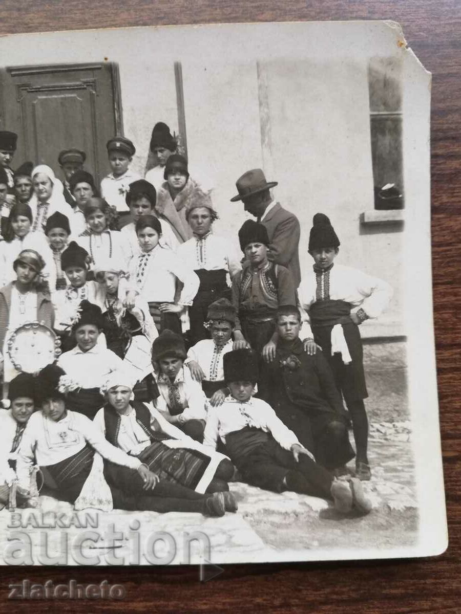 Delivery of Old photo Kingdom of Bulgaria - children in folk costumes Delivery of Old photo Kingdom of Bulgaria - children in folk costumes