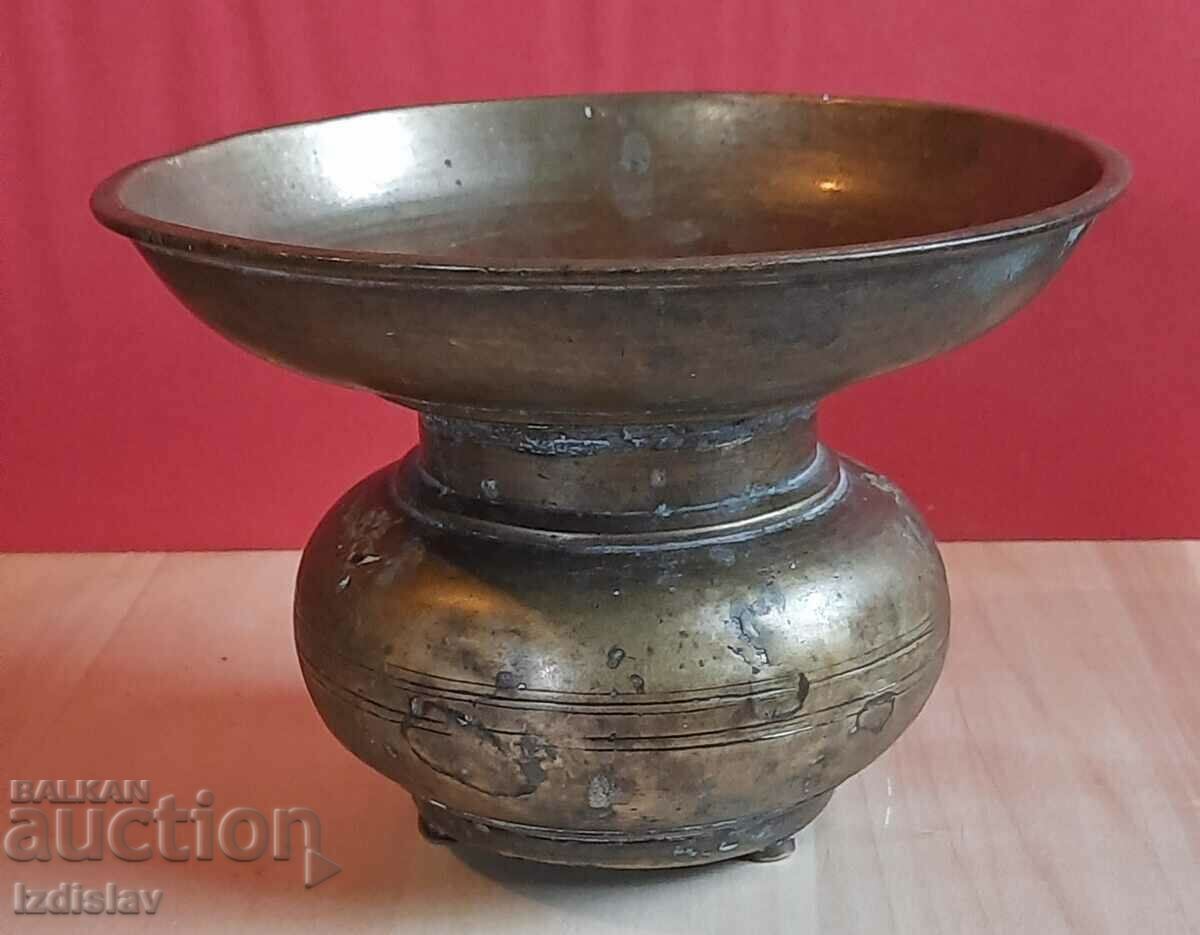 Antique bronze spittoon 19th c.