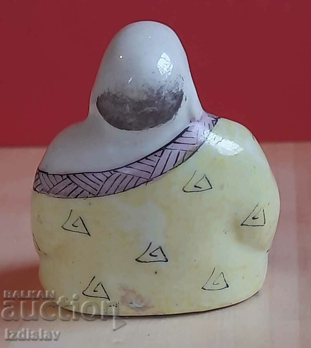 Аукцион Старинна китайска порцеланова фигура Седящия Буда