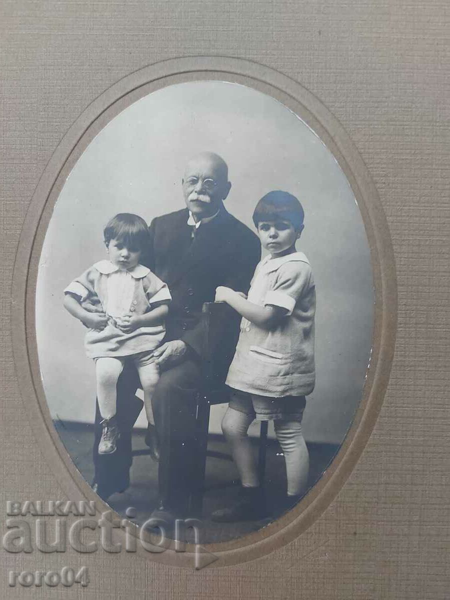 fotografii vechi - CARTON - 7 fotografii vechi - CARTON - 7