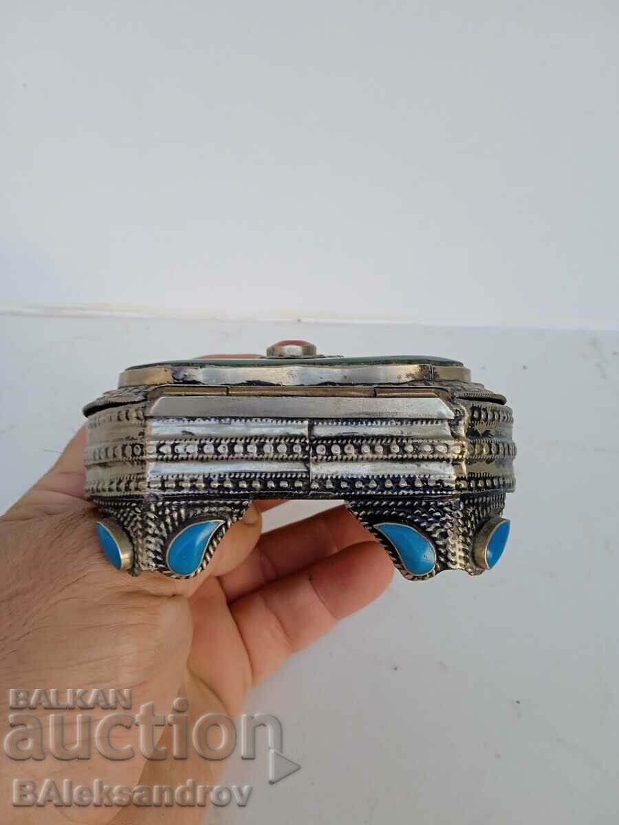 Old beautiful big jewelry box - 7 Old beautiful big jewelry box - 7