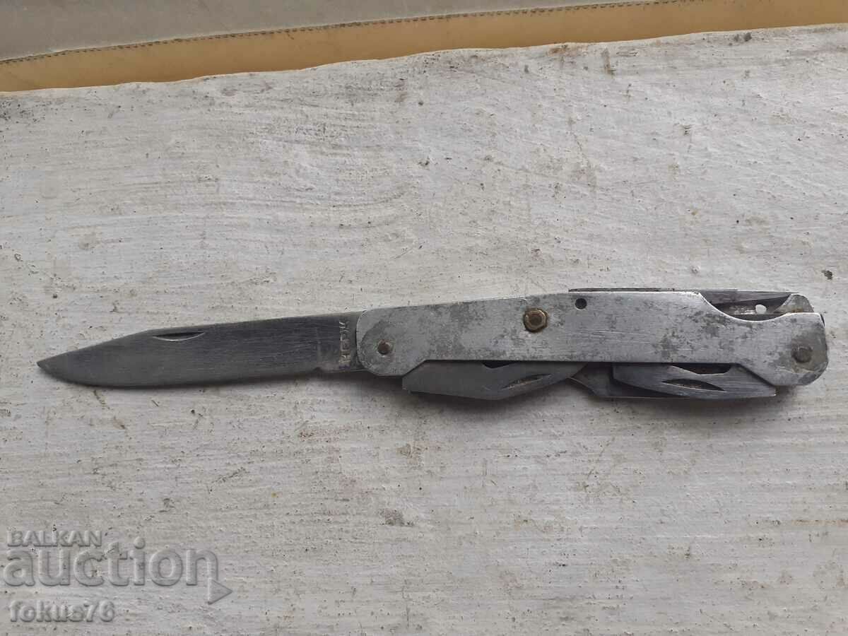 Auction Old collector's pocket knife knife stainless steel Auction Old collector's pocket knife knife stainless steel
