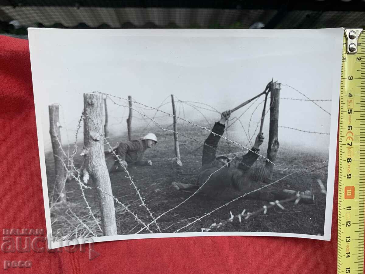 Auction WWII 1944-45 Bulgarian military units Cutting wire ropes Auction WWII 1944-45 Bulgarian military units Cutting wire ropes
