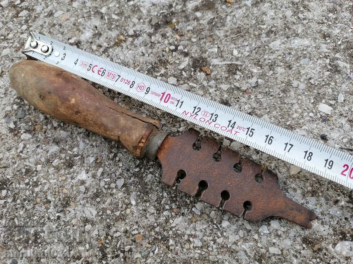 Delivery of Flat inch thread tool for flintlock screwdriver Delivery of Flat inch thread tool for flintlock screwdriver