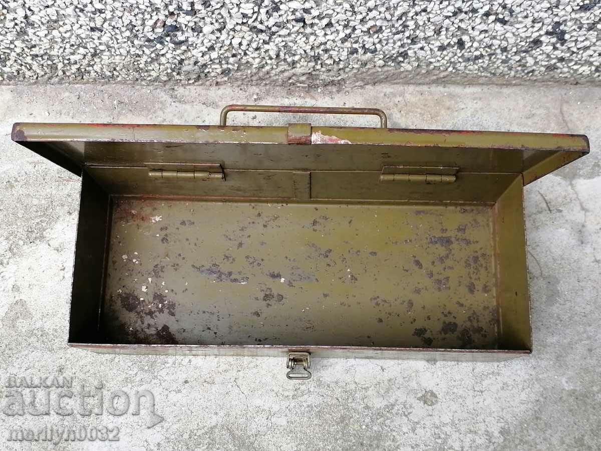 Армейска кутия от ЗИП от WW2 - 6 Армейска кутия от ЗИП от WW2 - 6