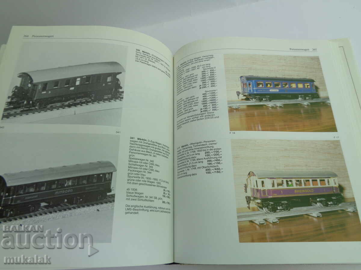 BOOK CATALOG TIN MODEL RAILWAY TIN TOYS - 5