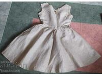 Автентична градска рокля 50те год.брошка-подарък