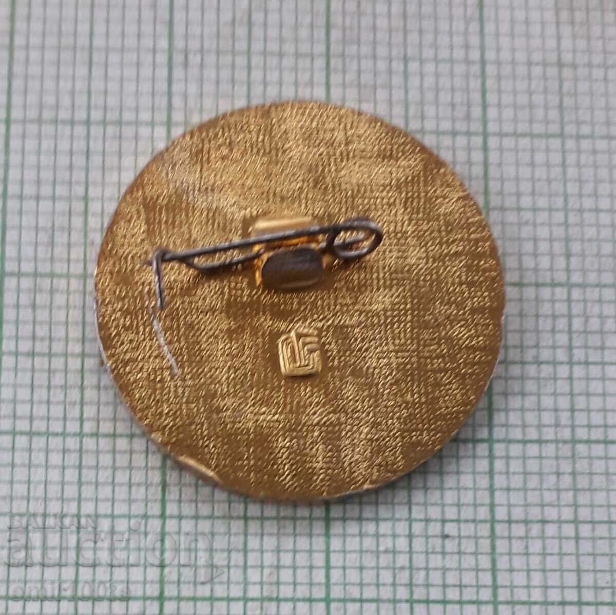 Delivery of Badge - Relay Socialist Capitals 1987