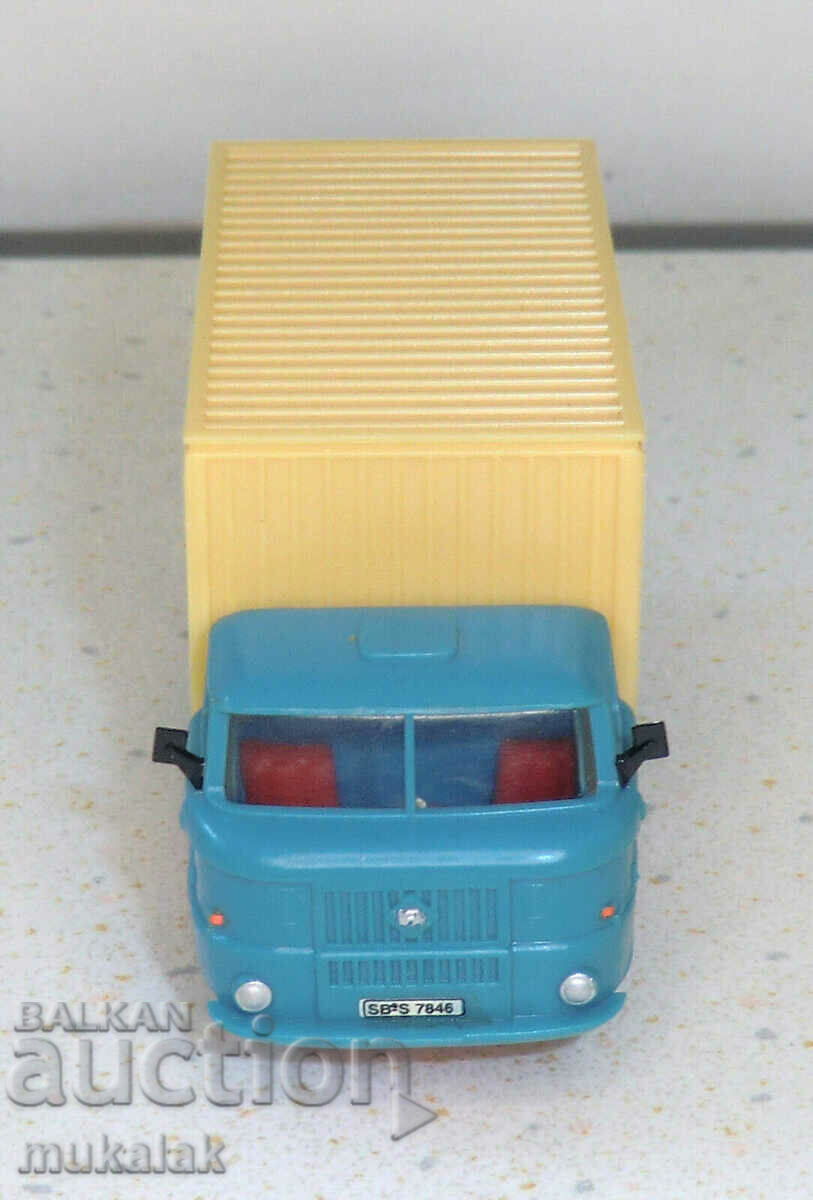 Auction IFA 1/87 HO DETAILED MODEL TRUCK TOY TROLLEY Auction IFA 1/87 HO DETAILED MODEL TRUCK TOY TROLLEY