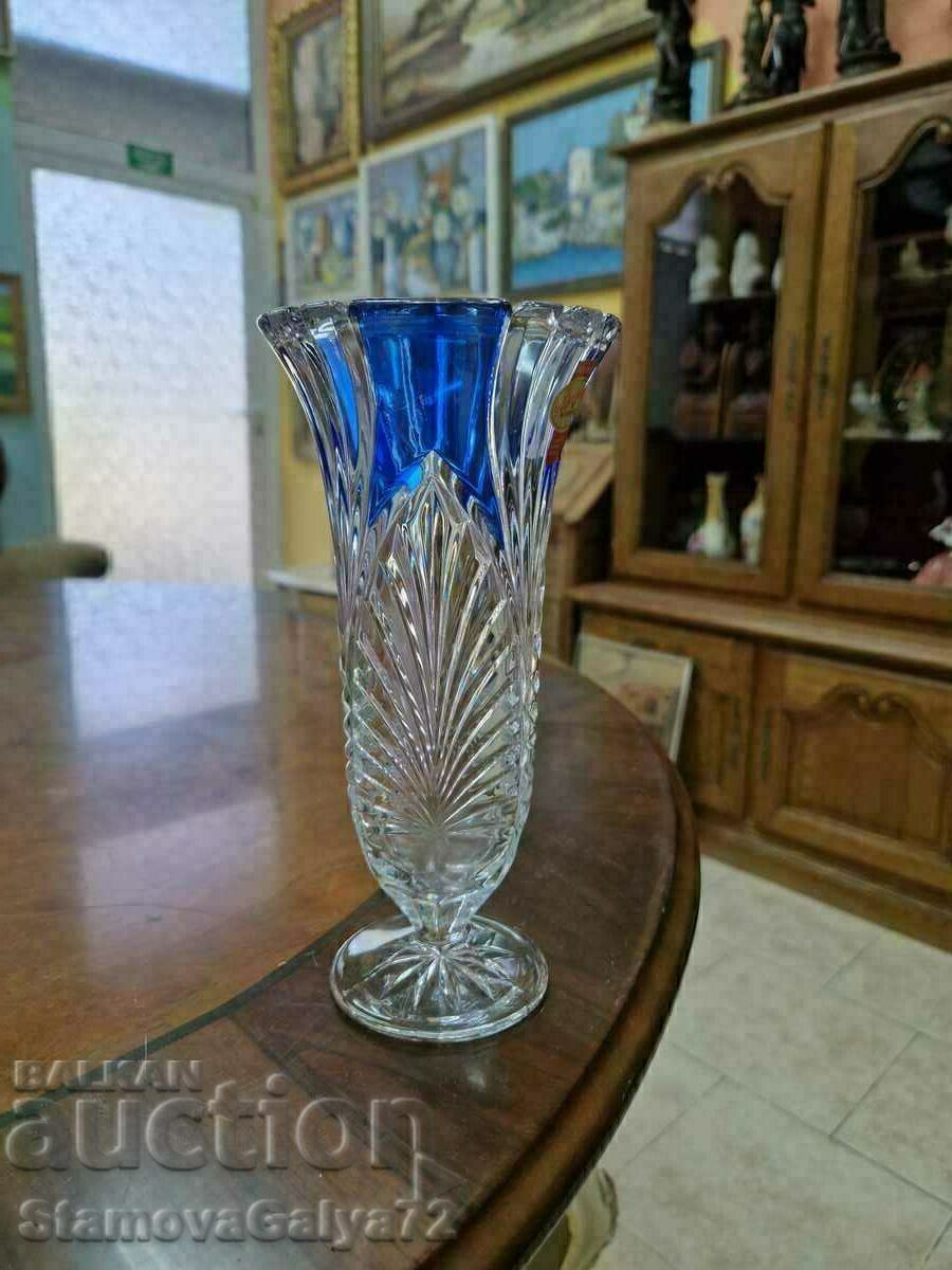 Licitație Încântătoare vază antică din cristal cu flori germane