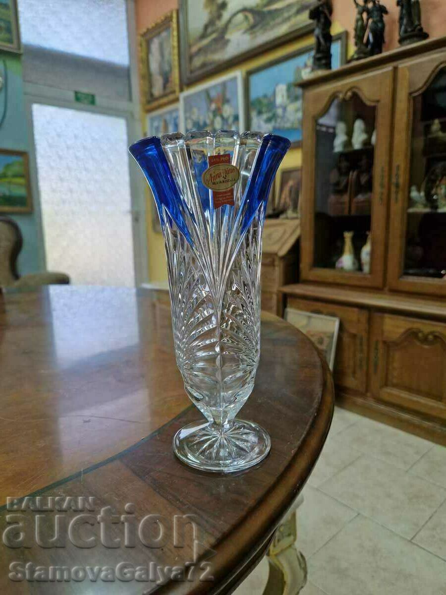 Прекрасна антикварна немска ваза цветен кристал