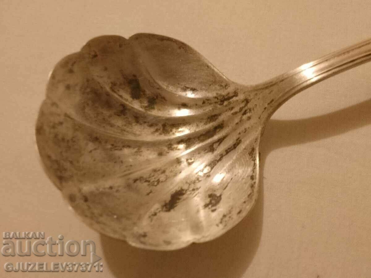 Auction Old clamshell serving spoon wm Rogersmfgco Auction Old clamshell serving spoon wm Rogersmfgco