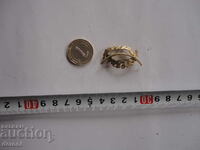 Great gold plated brooch 11