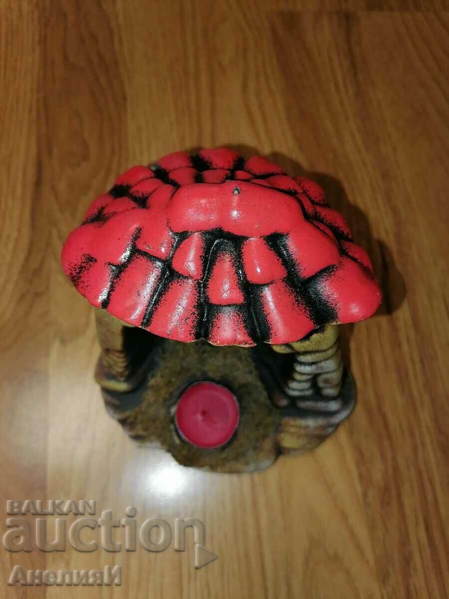 Auction Candlestick with icon of the Holy Virgin, 20 cm high. Price BGN 20 Auction Candlestick with icon of the Holy Virgin, 20 cm high. Price BGN 20