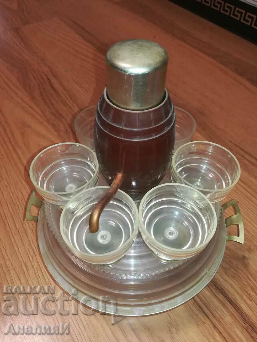 Δημοπρασία Υπηρεσία για κρύα ποτά, ρωσικά,